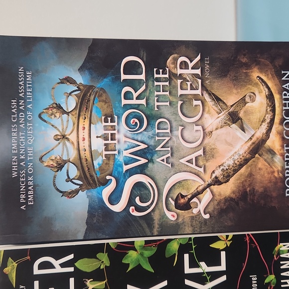 Book Bundle Fantasy & m Mystery Paperback books set - Picture 4 of 12